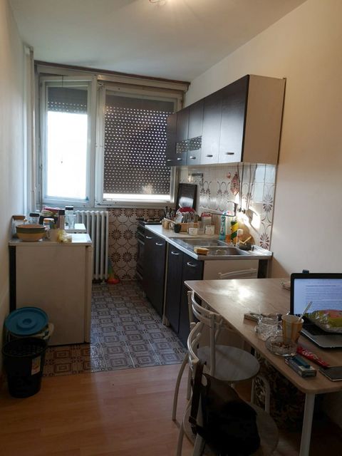 Studentska 1, Beograd - 5