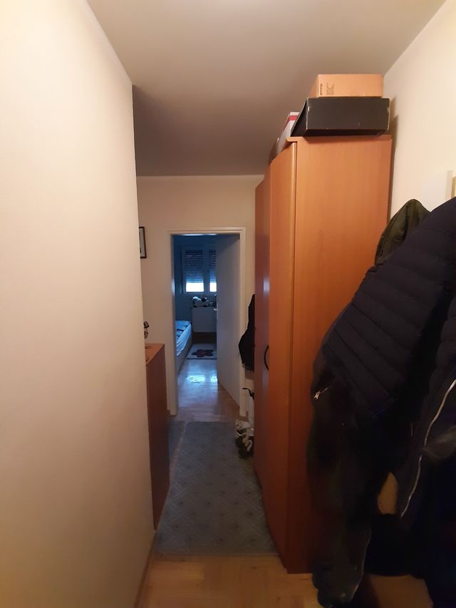 Jovanke Radaković 35, Beograd - 4