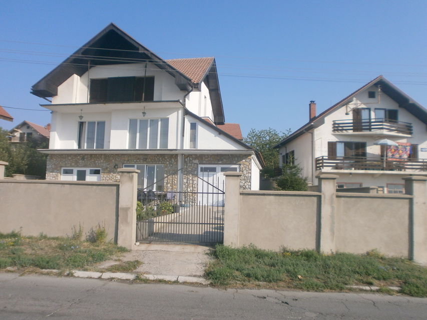 Crnovrških brigada 22, Bor - 1