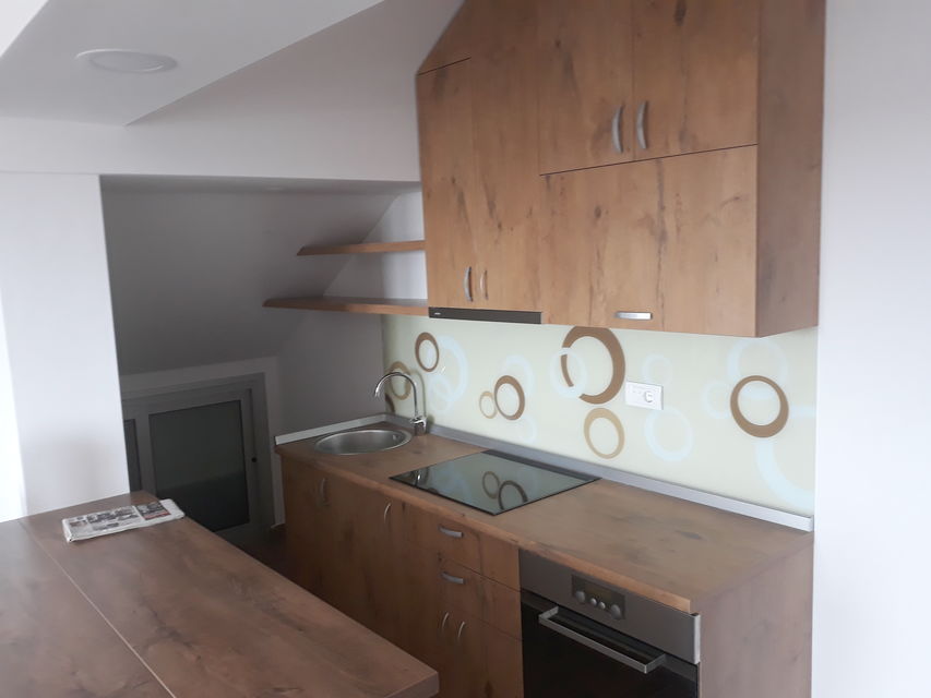 Matice srpske 10, Beograd - 5