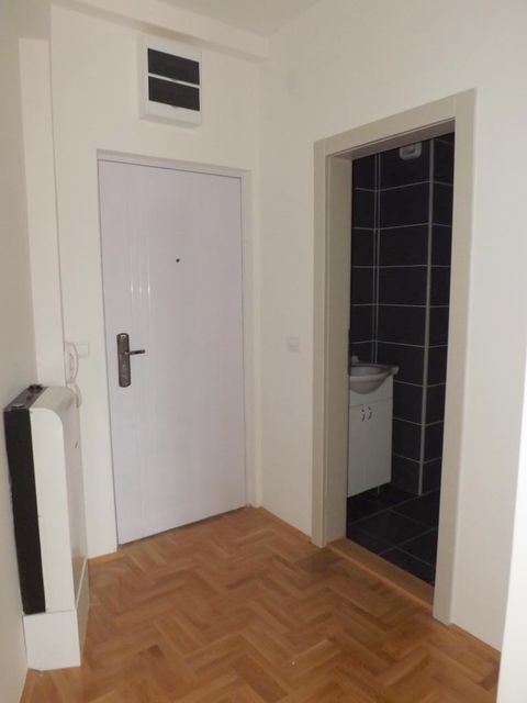 Generala Milojka Lešjanina 65A, Niš - 9