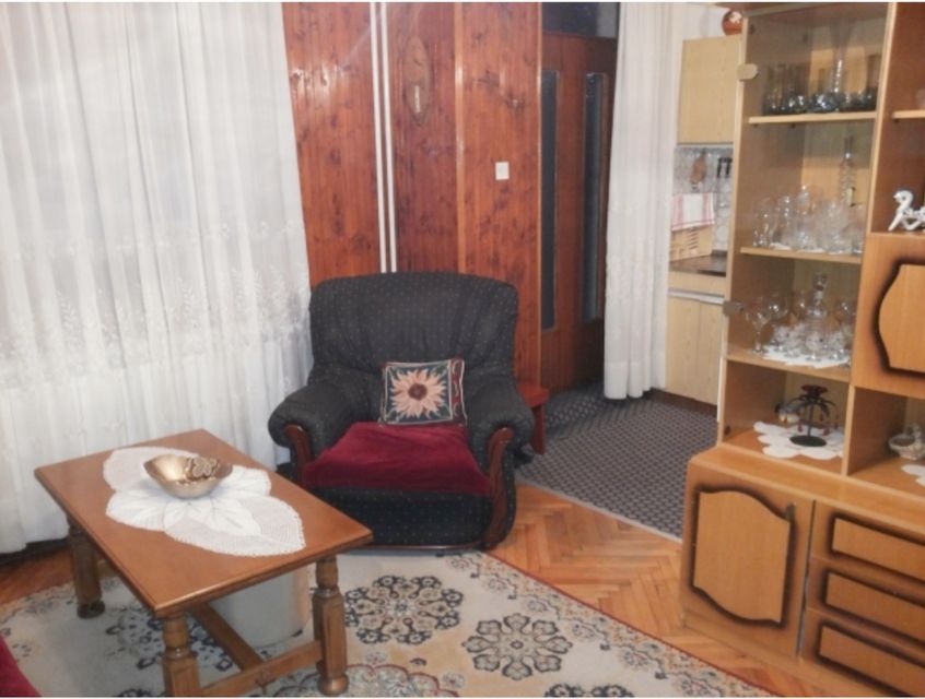 Kozačinskog 1, Beograd - 4