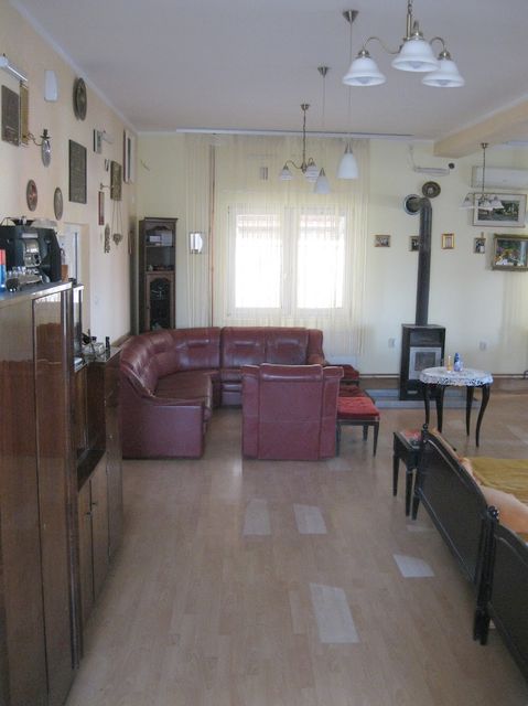 Sime Markovića 17, Beograd - 5