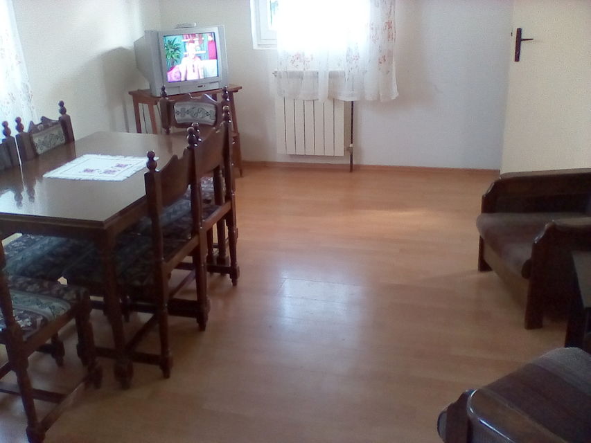 Vukosave Oljače 6, Beograd