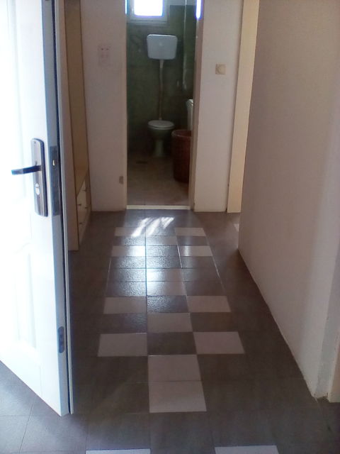 Vukosave Oljače 6, Beograd - 5