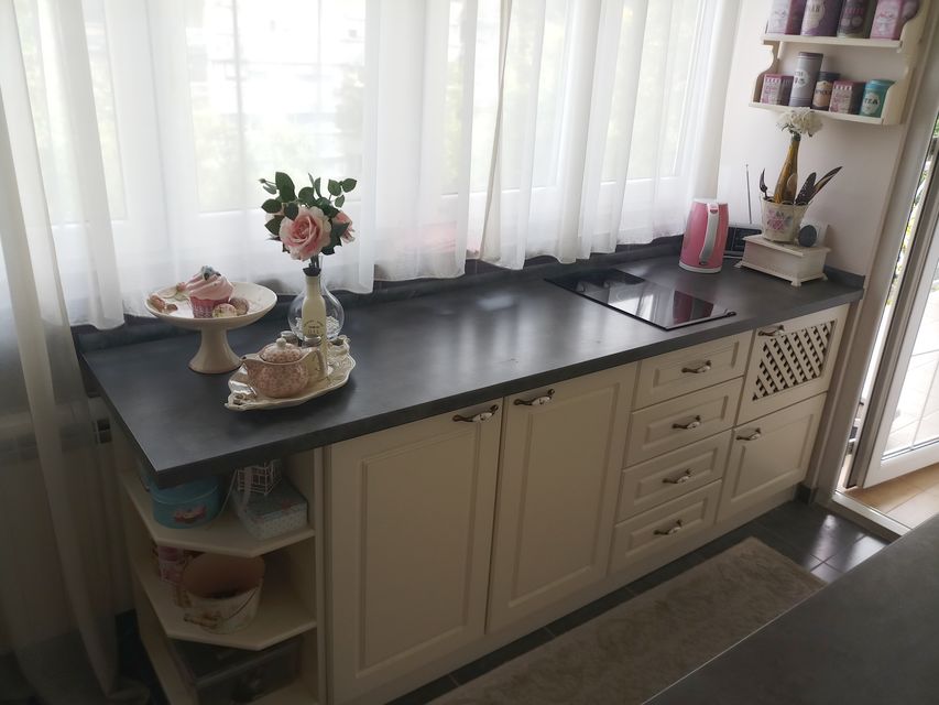 Dr Zore Ilić-Obradović 3, Beograd - 3