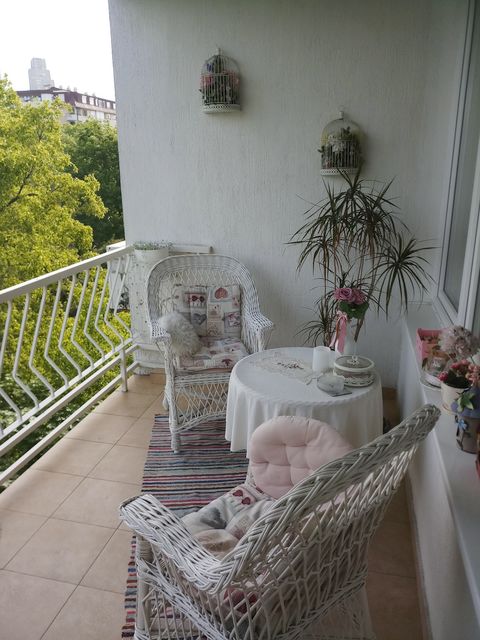 Dr Zore Ilić-Obradović 3, Beograd - 5