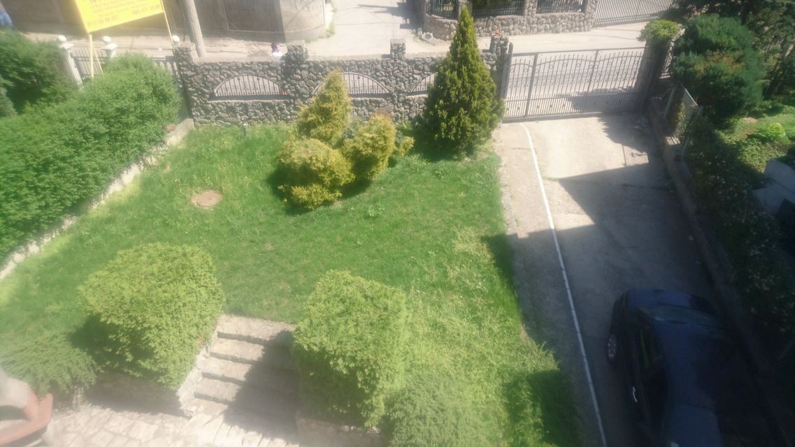 Vojvode Vlahovića 8, Beograd - 10