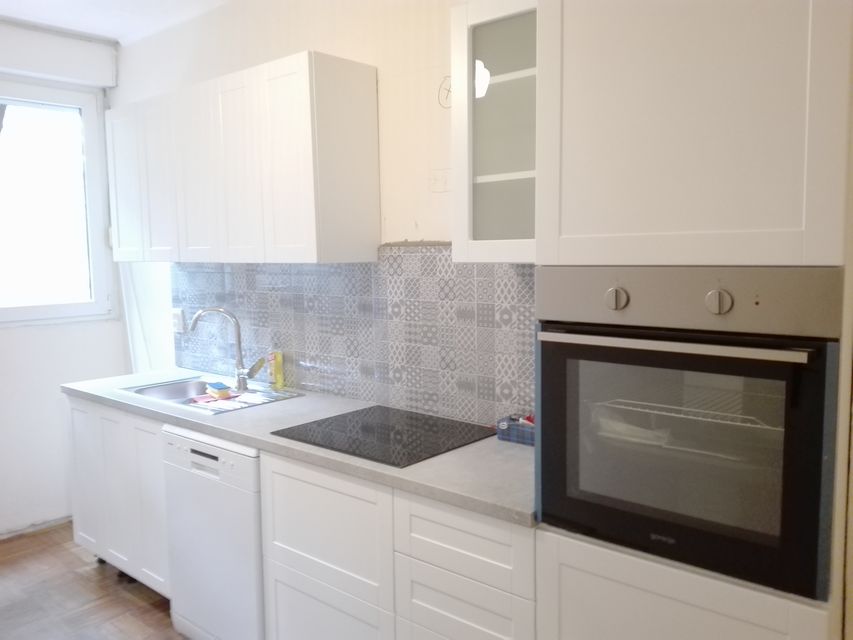 Meštrovićeva 27, Beograd - 4