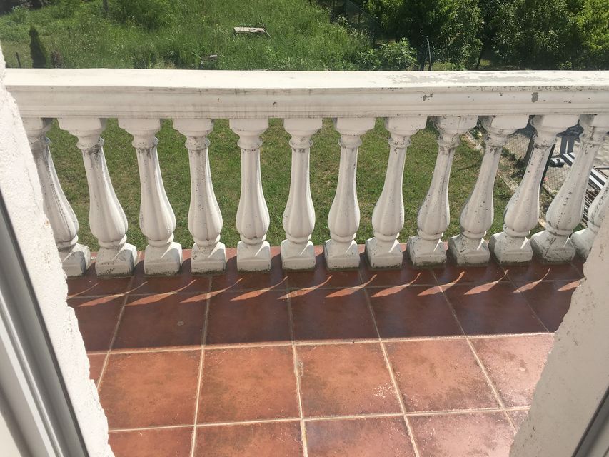 Sretena Mladenovića Mike 22, Beograd - 8