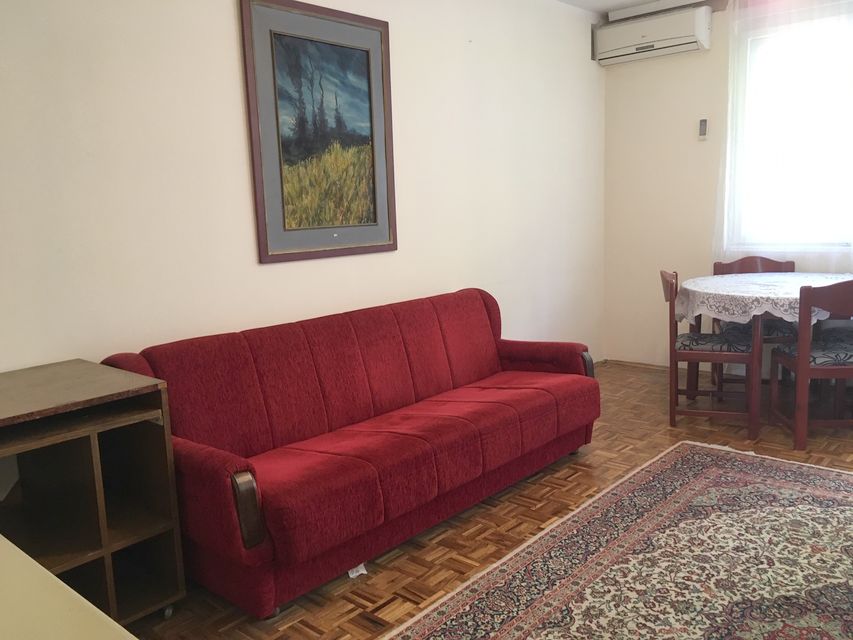 Ivice Devčića 1, Beograd - 15