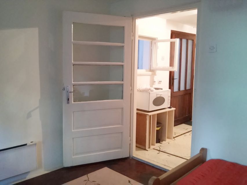 Milovana Jankovića 15, Beograd - 5