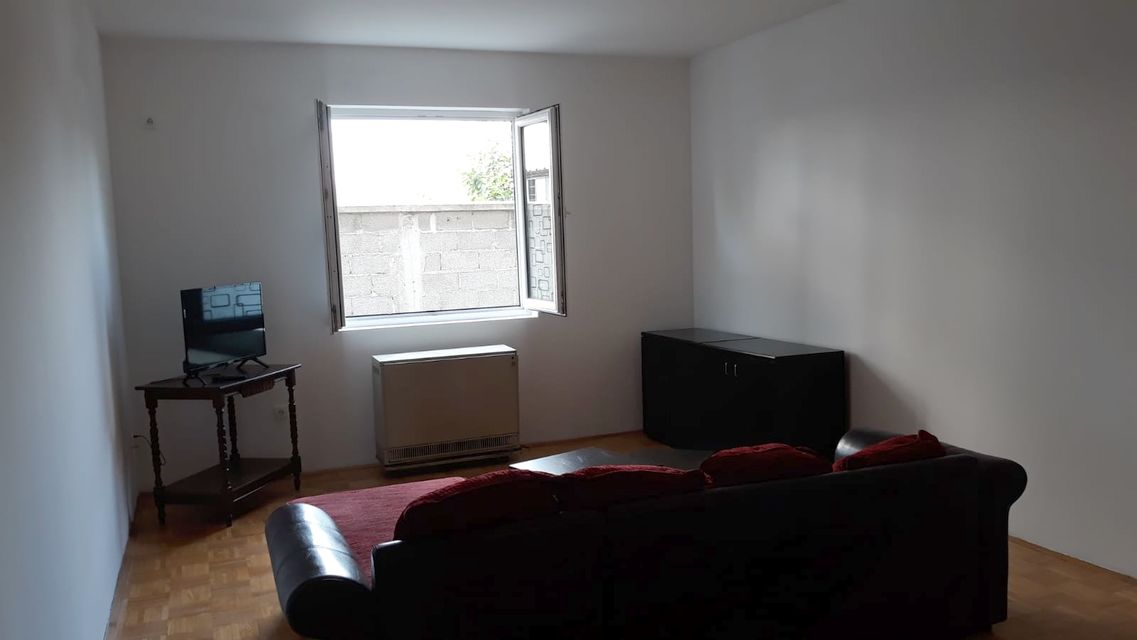 Kosovopoljska 51b, Beograd - 3