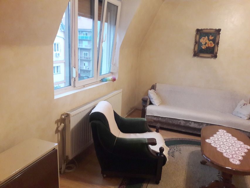 Božidarčeva 24, Niš - 4