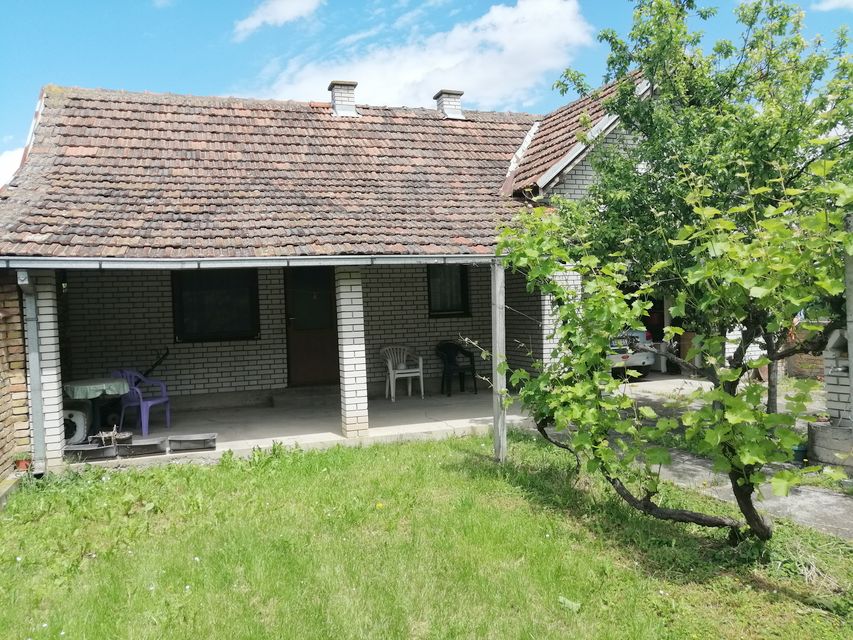 Lenjinova 38, Ruma - 2