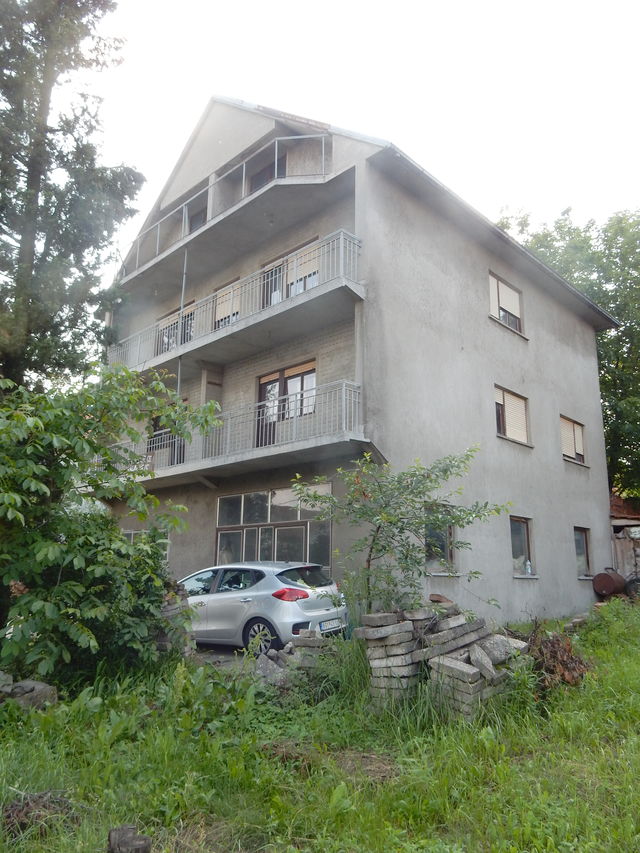 Dušana Petrovića-Šaneta 72, Beograd - 5