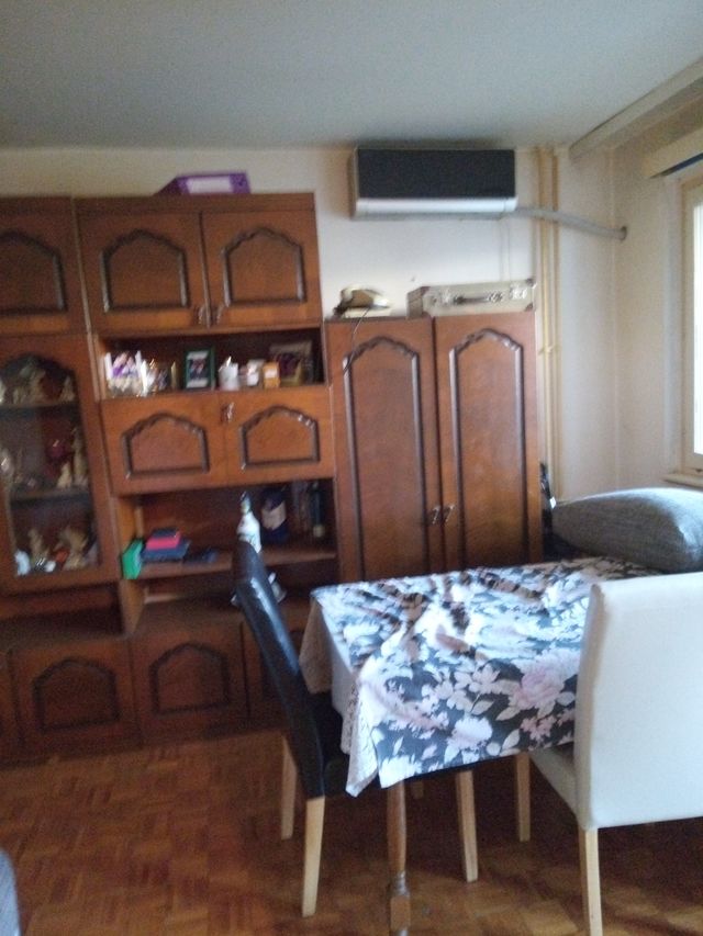 Nehruova 46, Beograd - 4