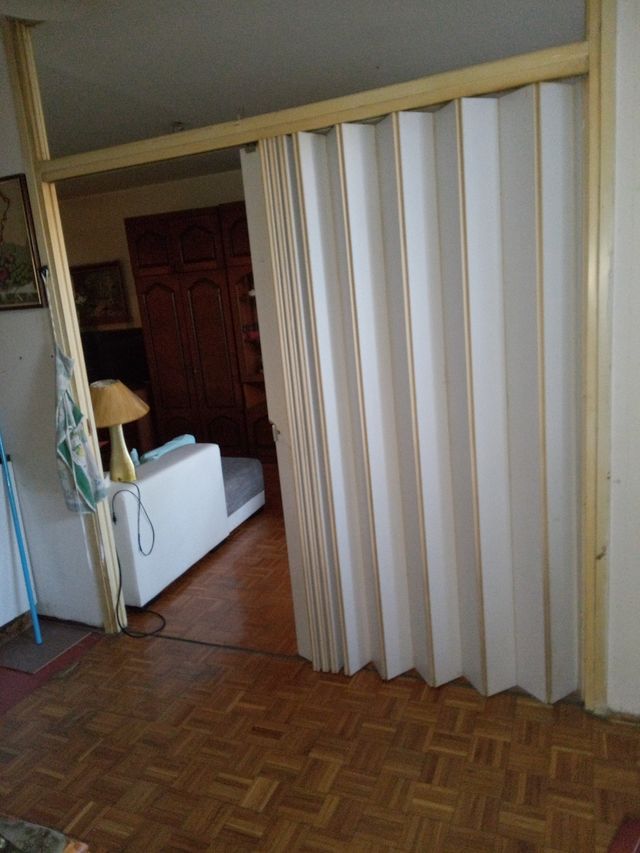 Nehruova 46, Beograd - 13