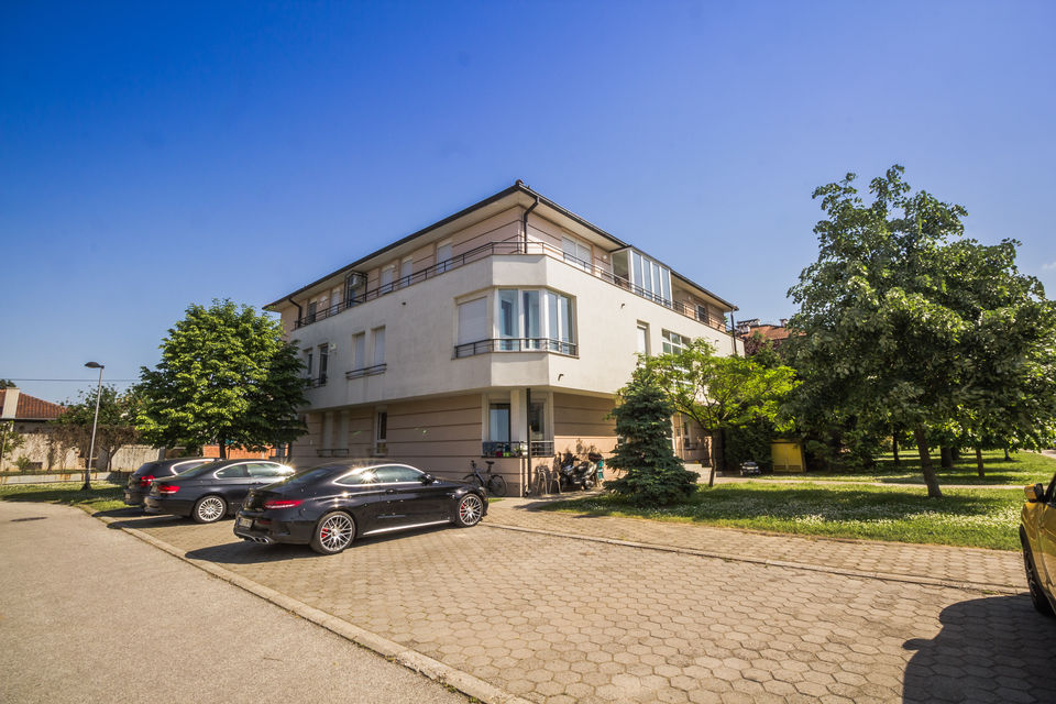 Ivana Boldižara 173, Novi Sad - 1