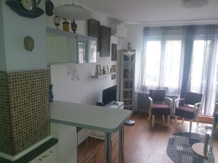 Kraljevačka 82, Beograd - 13