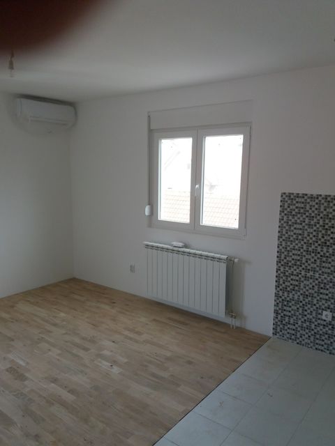 Surčinski Put 99, Beograd - 2