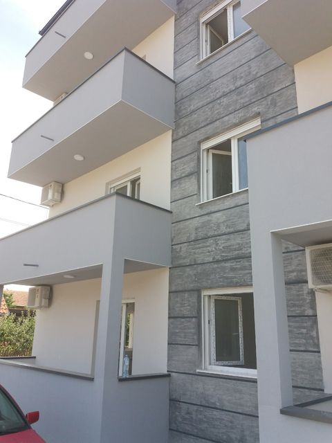 Surčinski Put 99, Beograd