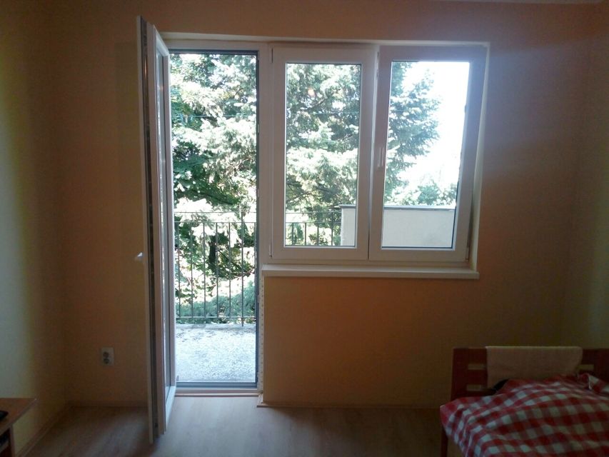 Vuka Karadžića 33, Mladenovac - 9