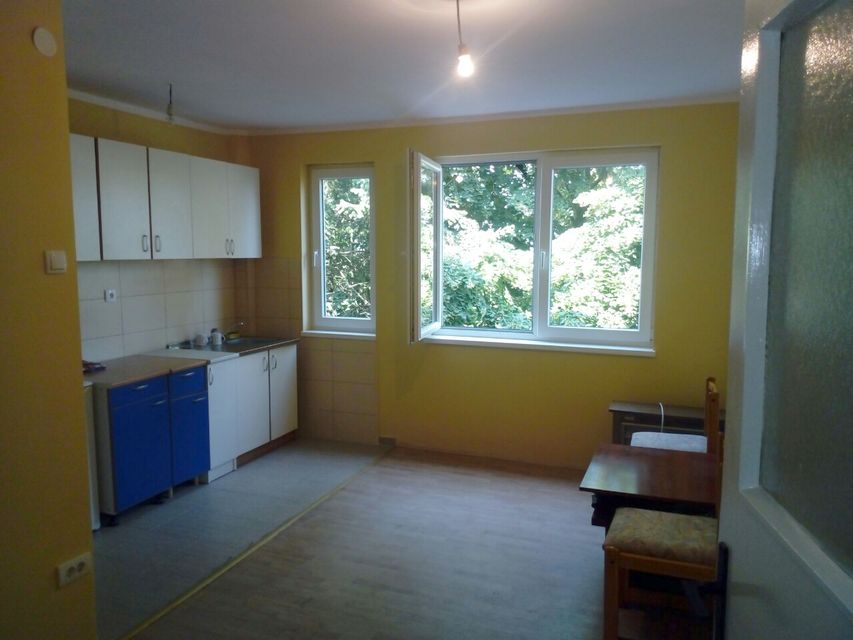 Vuka Karadžića 33, Mladenovac - 17