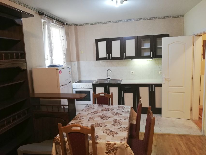 Matice srpske 91d, Beograd - 3