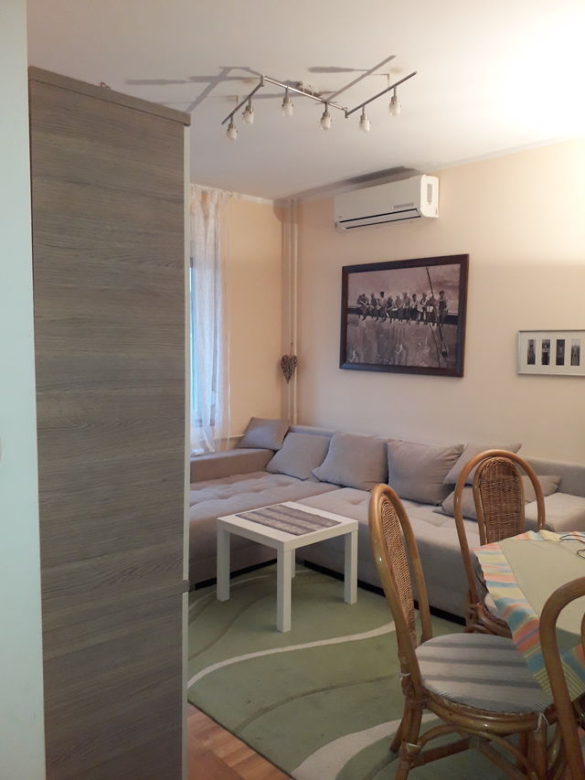 Todora Dukina 64b, Beograd - 4