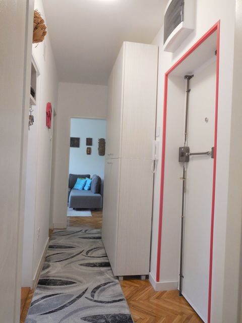 Piva Karamatijevića 11, Beograd - 11