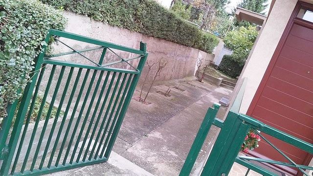 Sestara Bukumirović 99, Beograd - 4