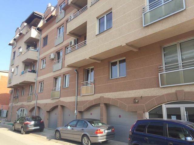 Dositeja Obradovića 11, Niš - 1