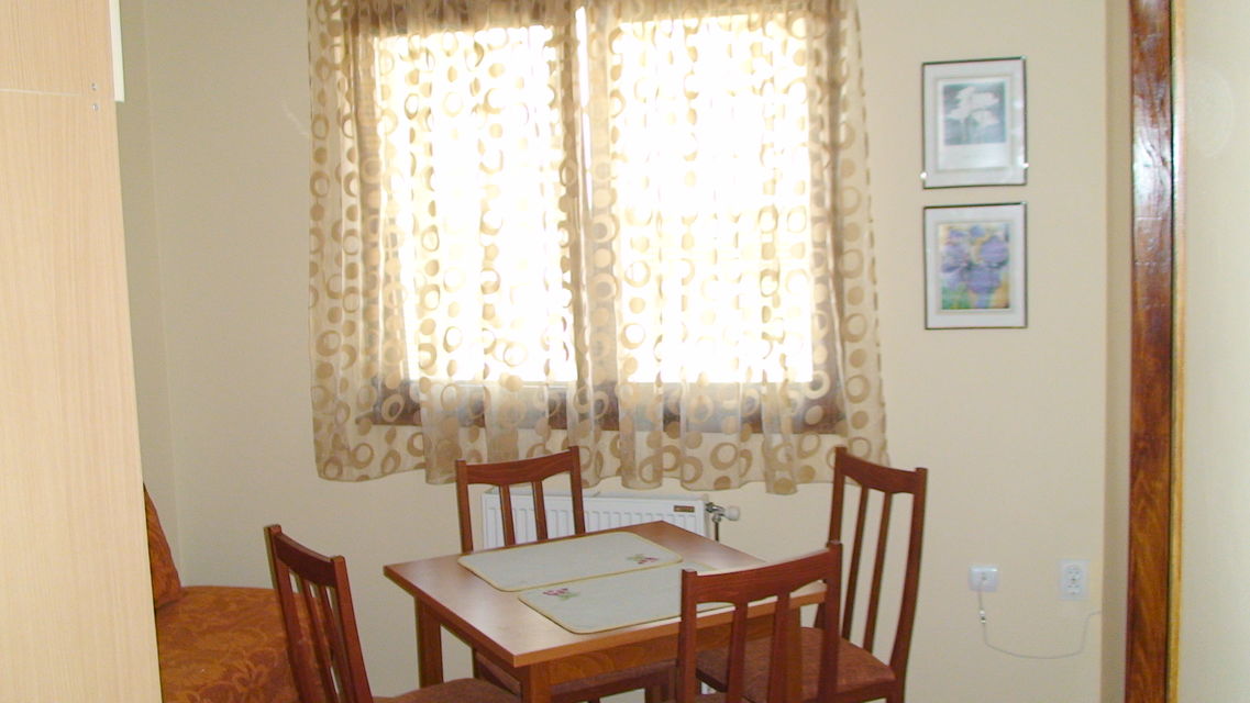 Dositeja Obradovića 11, Niš - 6