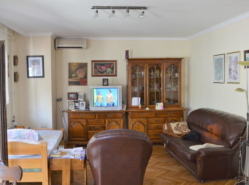 Laze Kostića 13, Inđija - 3