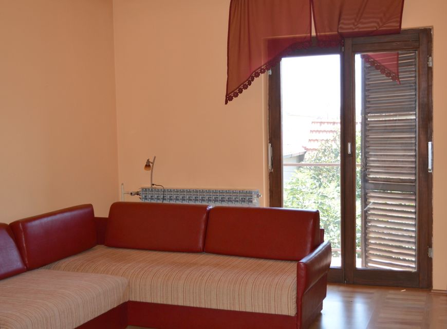 Laze Kostića 13, Inđija - 7