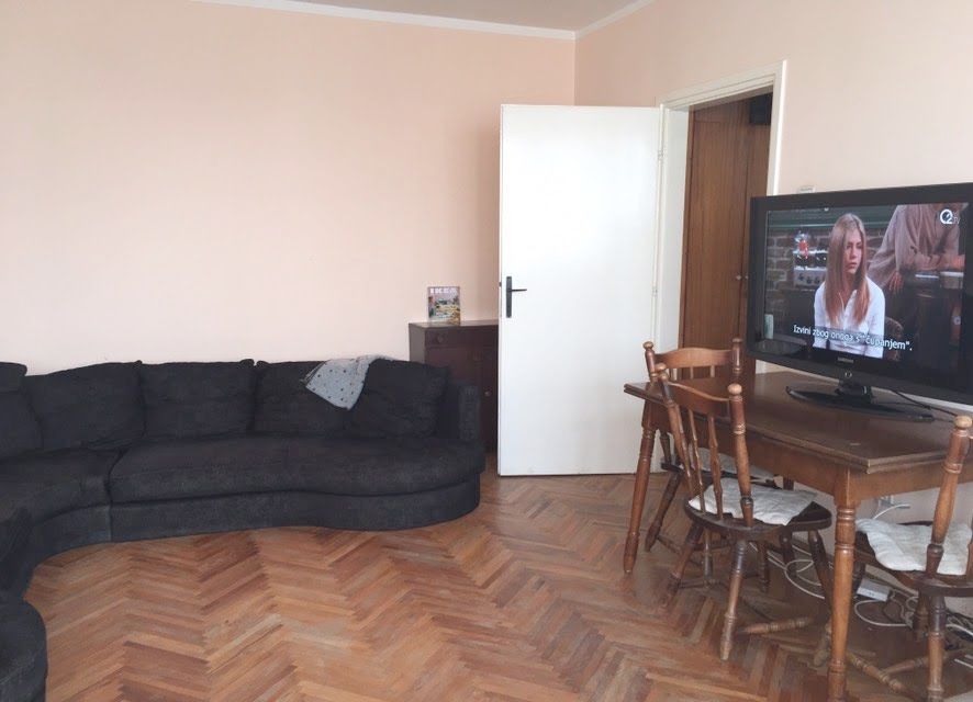 Radovana Simića-Cige 12, Beograd - 3