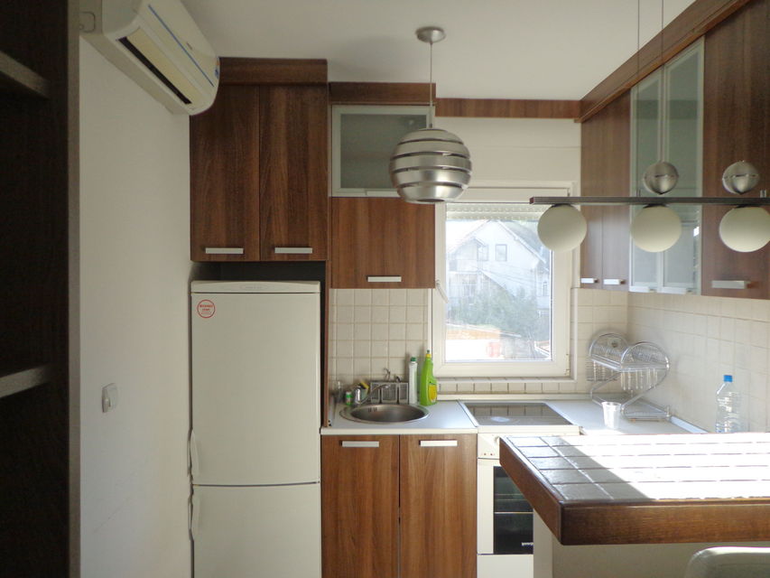 Matoševa 5, Beograd