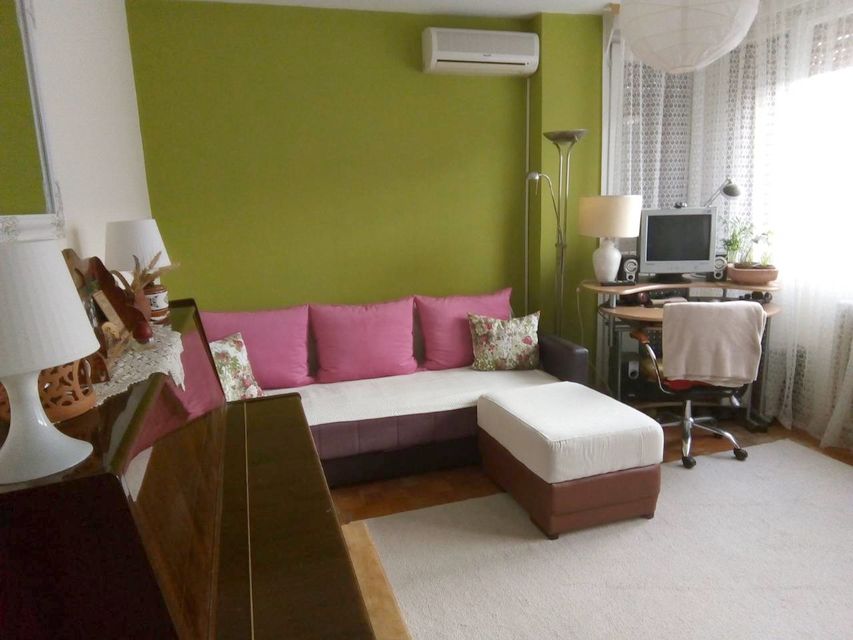 Strumička 6, Novi Sad - 1