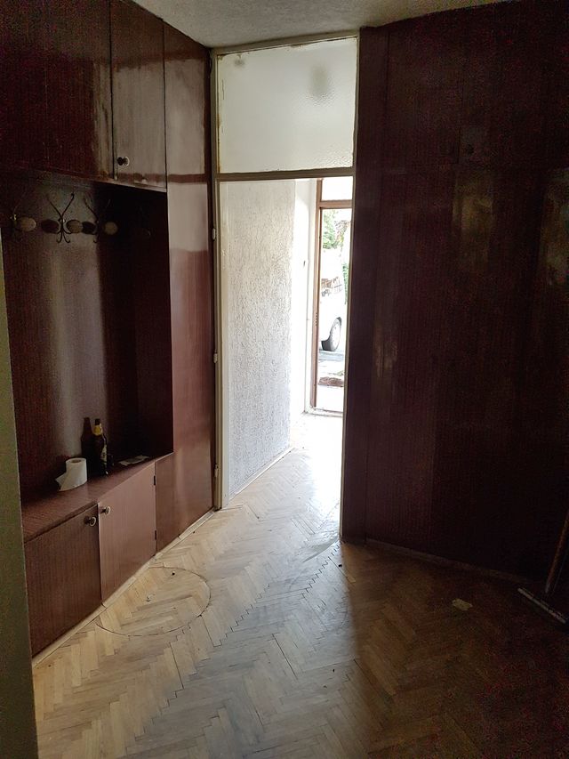 Lepe Stamenković 75, Beograd - 2