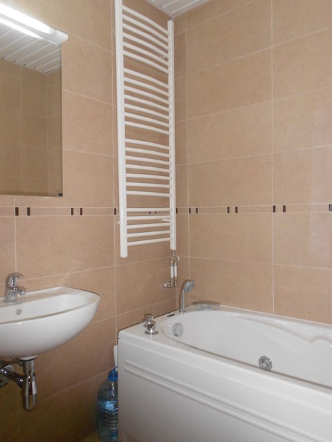 Mihaila Avramovića 15, Beograd - 7