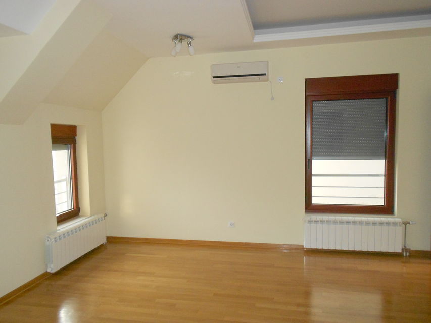 Mihaila Avramovića 15, Beograd - 2