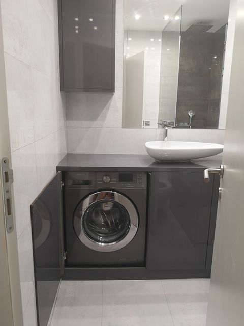 Novogradska 63, Beograd - 8