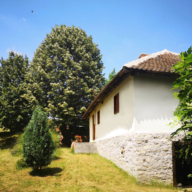 Milije Uroševića 107, Beograd - 6