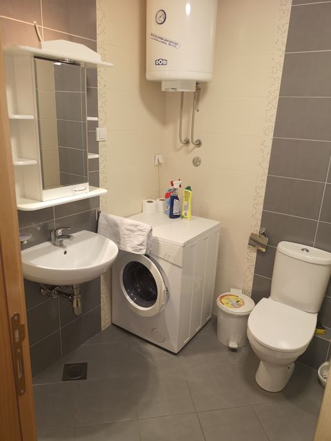 Ante Bogićevića 5, Beograd - 4