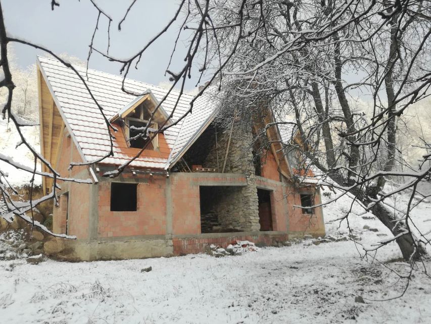 Selo crni vrh 20, Pirot - 4