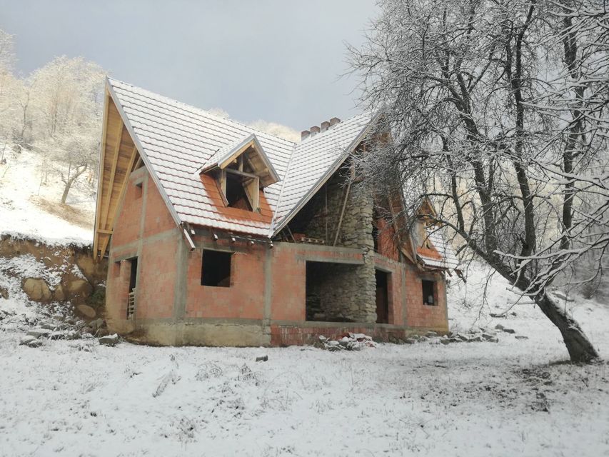 Selo crni vrh 20, Pirot - 5