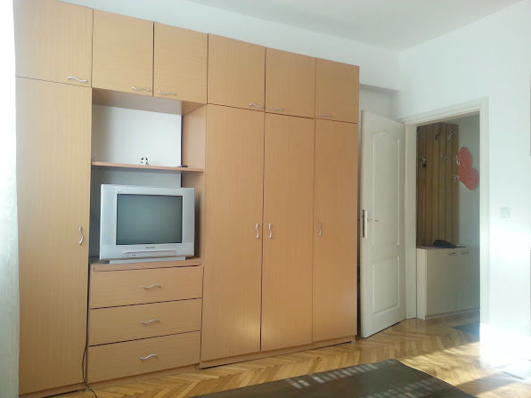 Stevana Dukića 7, Beograd - 3