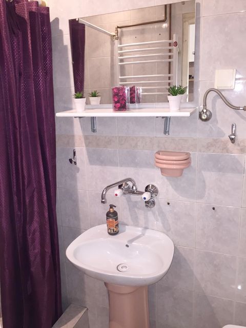 Patrijarha Varnave 17, Beograd - 12