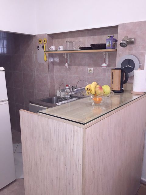 Patrijarha Varnave 17, Beograd - 10